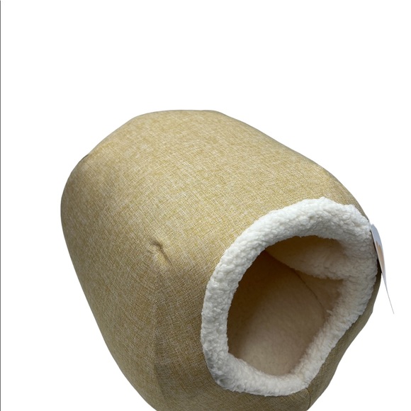 NWT Boots & Barley Small Animal Yellow Bed Cave - Picture 4 of 5